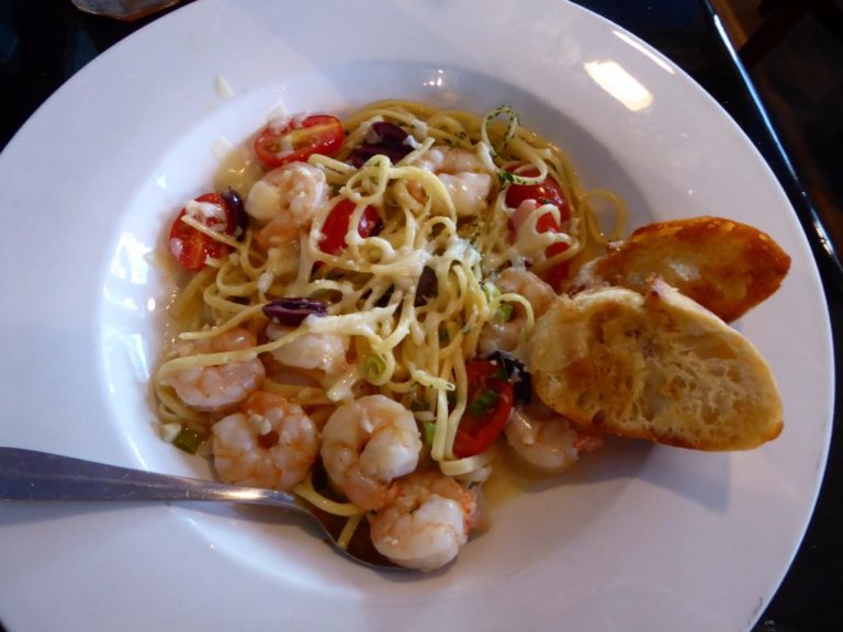 shrimp in pinot grigio 1 768x576